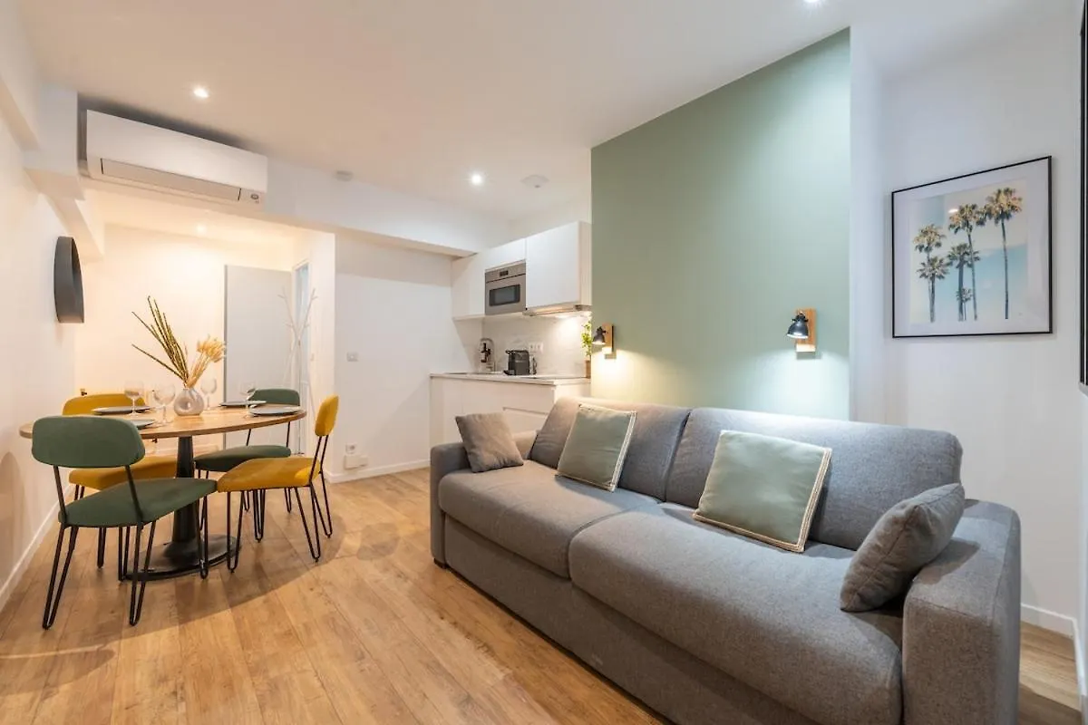 Nouveau Appartement Sacre Coeur Cottages 5 Paris